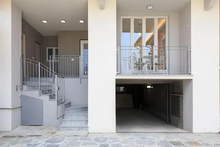 Bilo Via Bellinzona Apartment Como 0*,  Italy